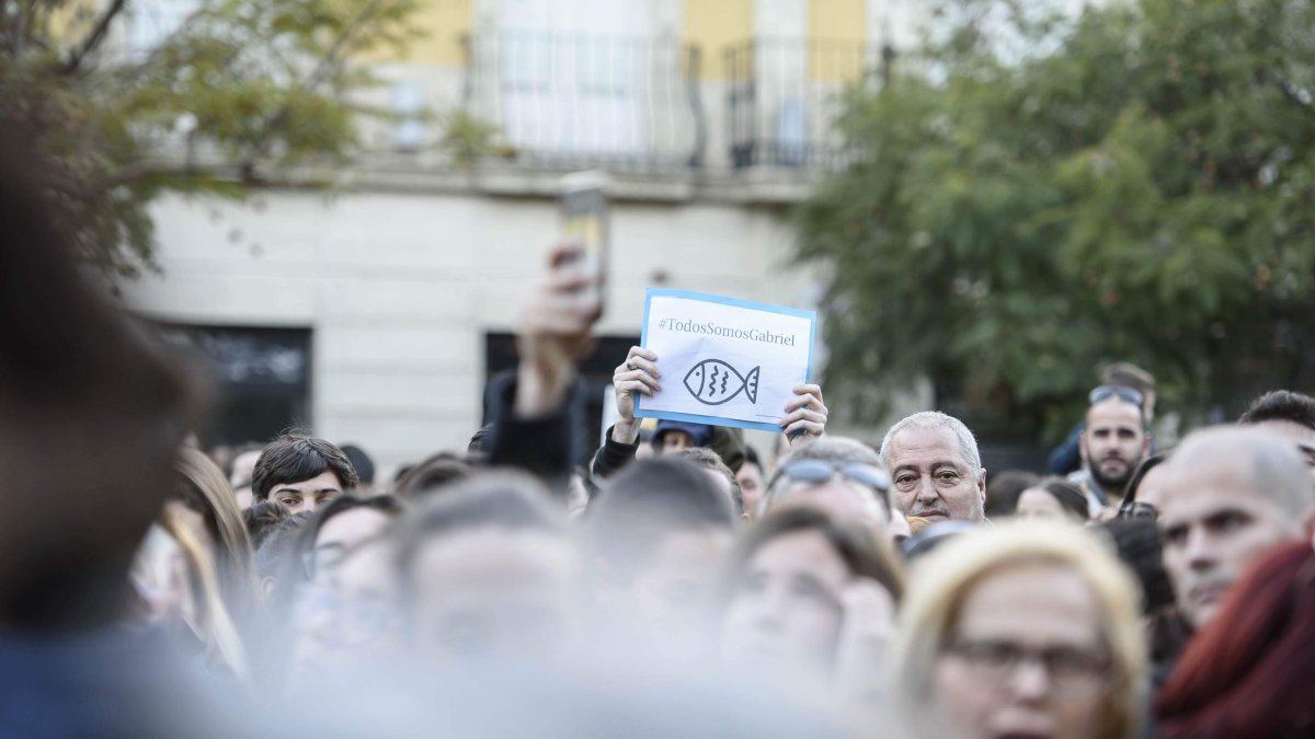 Concentración en Puerta de Purchena el día de la aparición del cuerpo del niño.