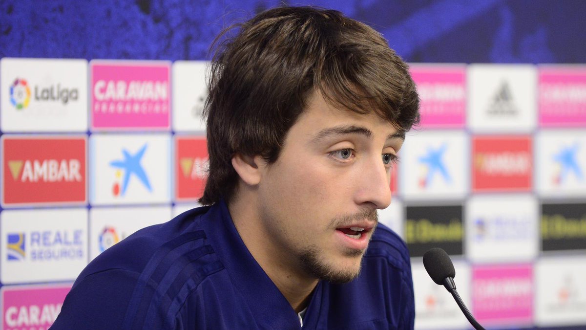 Julián Delmás, lateral del Zaragoza, en rueda de prensa.