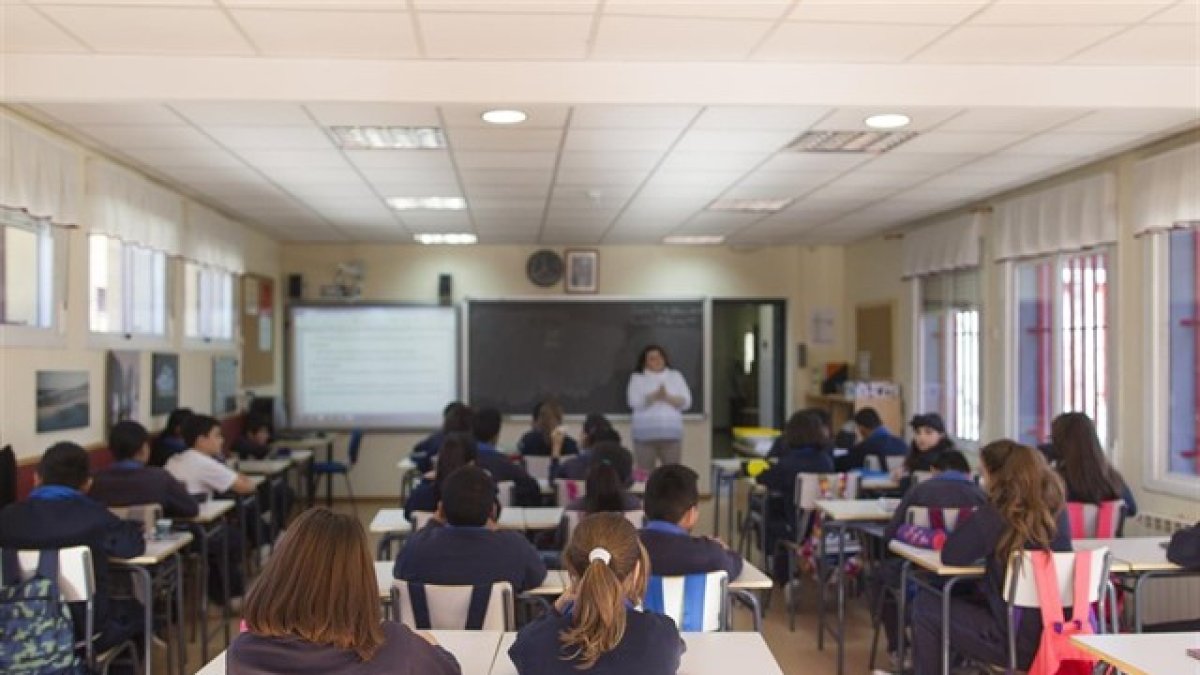 Alumnos de Primaria en una clase.