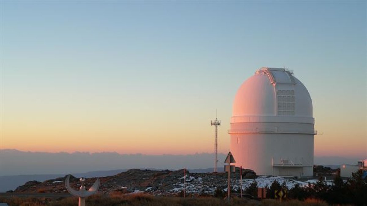 Calar Alto, lleva funcionando desde 1973 en la cima de la sierra de los Filabres.