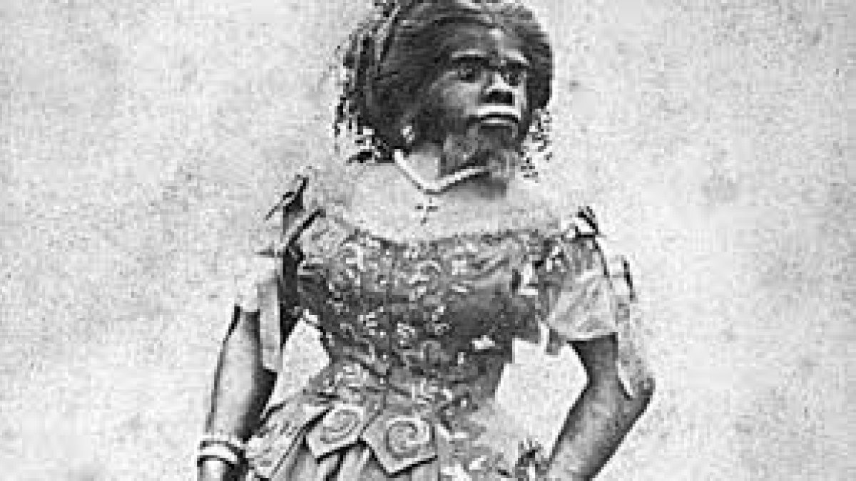 Pastrana vivía enjaulada.