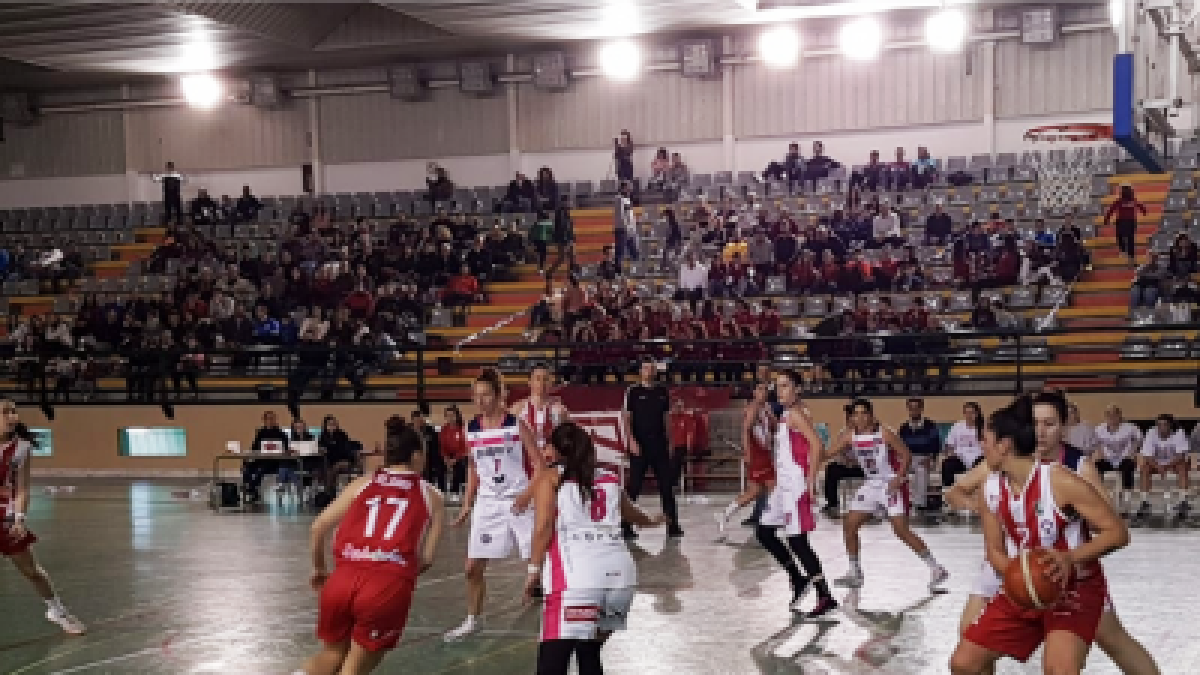 Las almerienses acusaron las bajas.