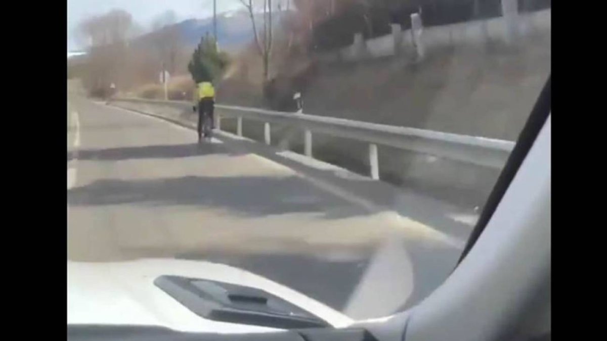 Captura del vídeo subido por la mujer de Messi.