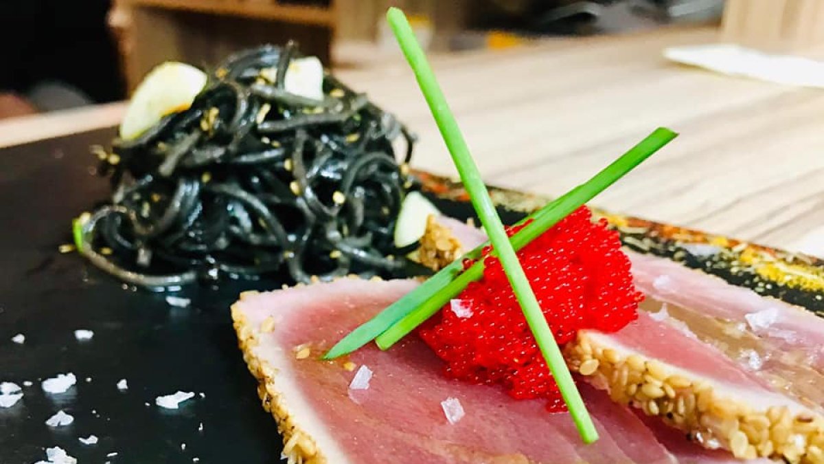 Tataki de atún en Cosa Fina.