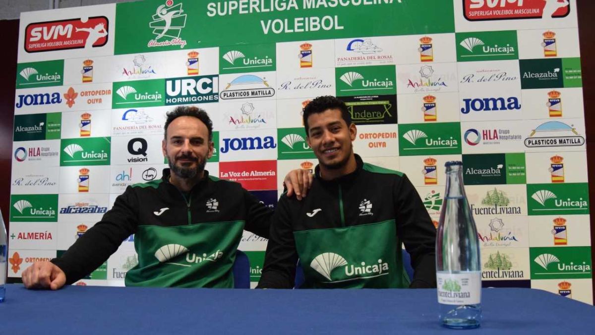 Manolo Berenguel con Ronald Fayola.