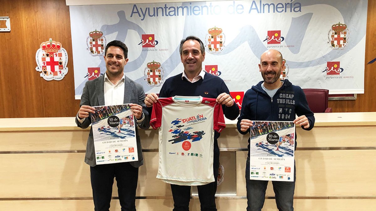 Presentación de la VIII Duatlón Ciudad Almería.
