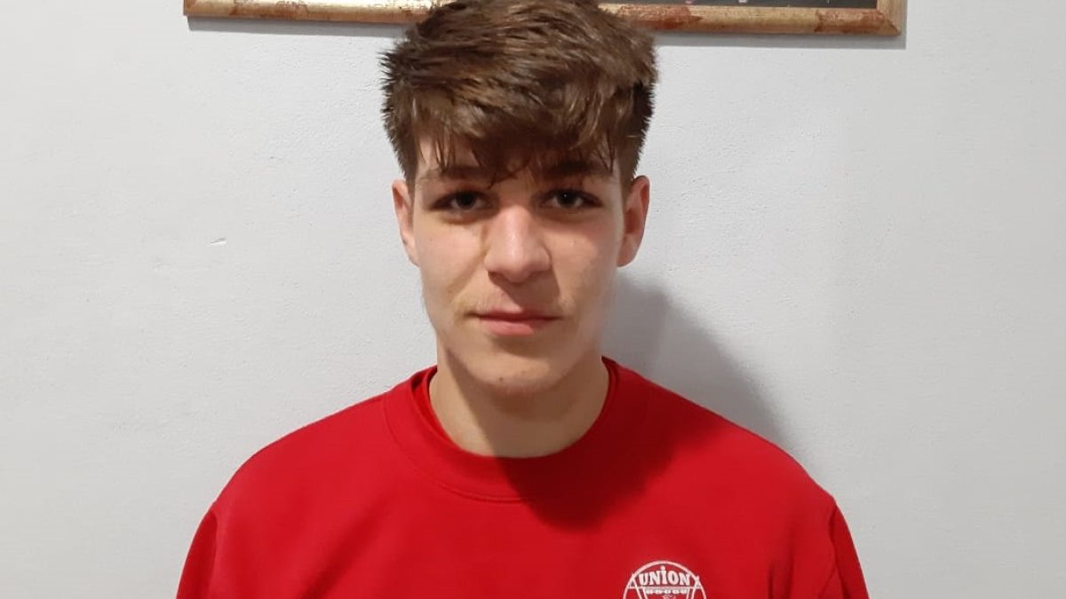 Yeray, lateral derecho del juvenil de División de Honor de La Cañada.