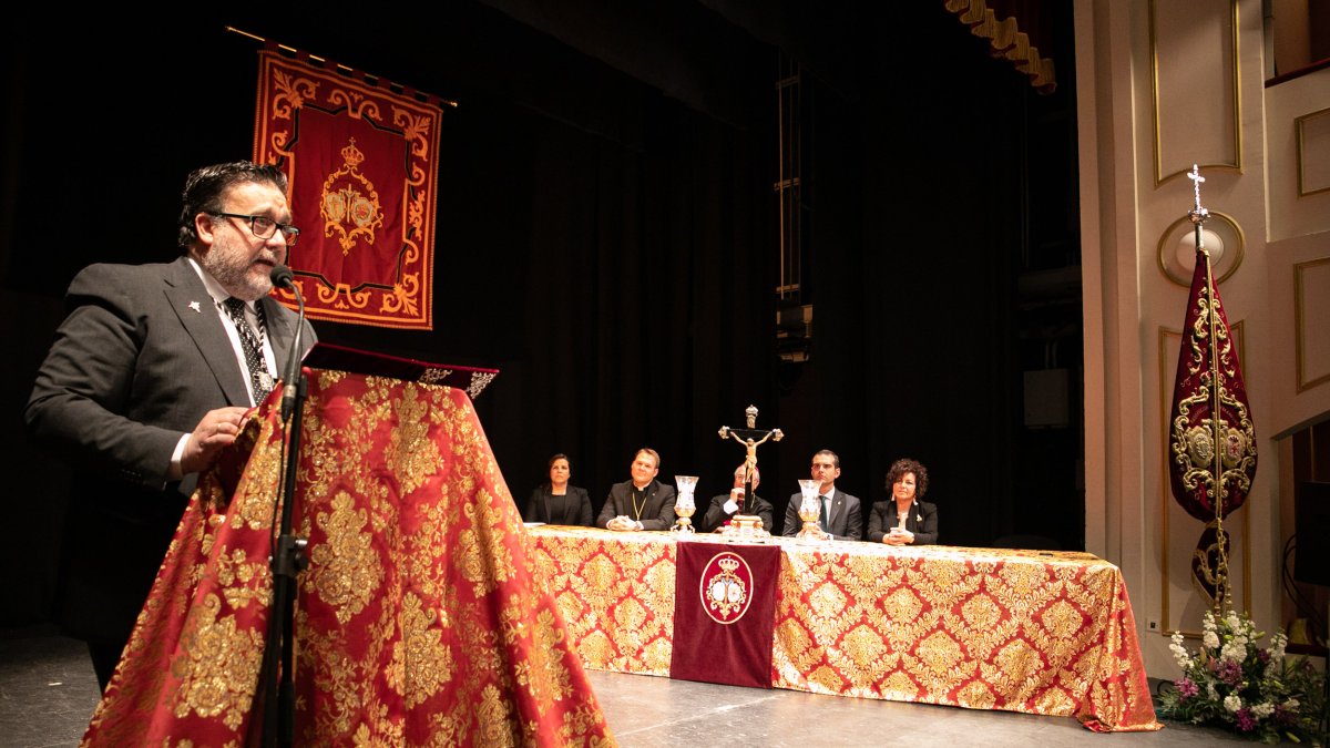 Momento del pregón de esta mañana.