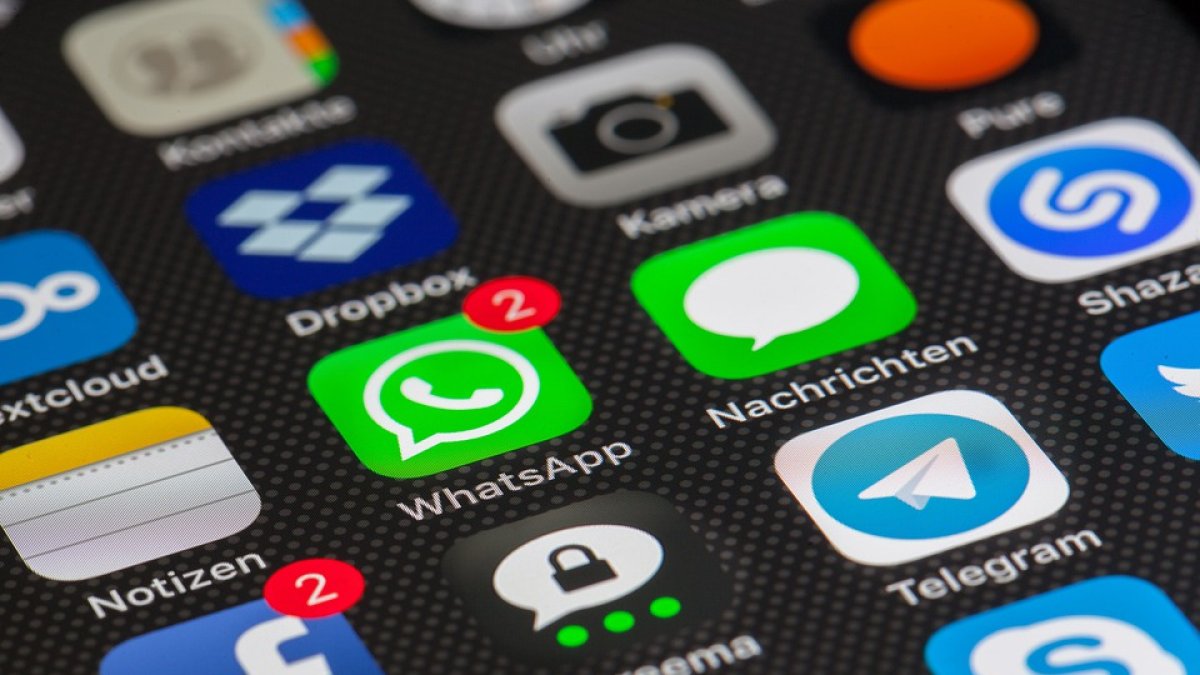 Las principales redes sociales y aplicaciones de mensajería sufren un importante caída a nivel mundial.
