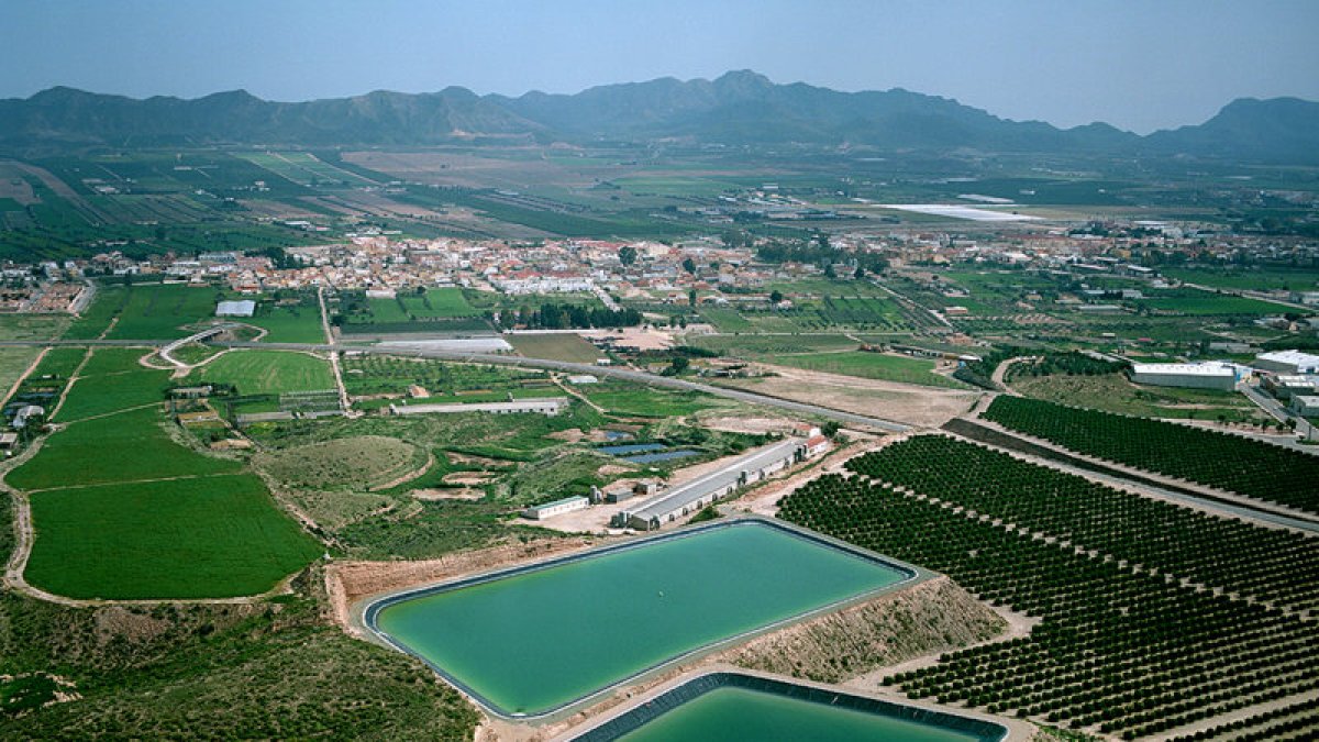 La comunidad de regantes de Pulpí persigue la garantía de agua suficiente y de calidad para sus regantes.