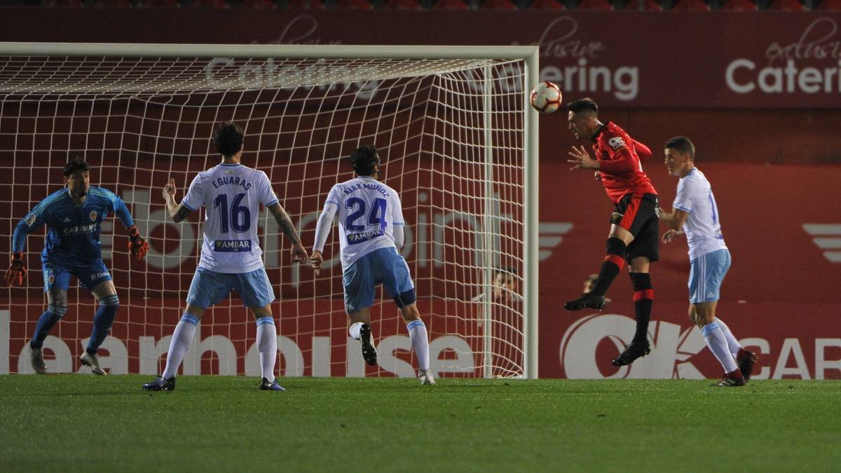 Raillo marca el primero para el Real Mallorca.