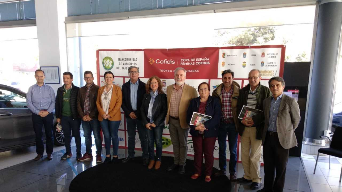 Puesta de largo en las instalaciones de Mercedes Benz en Almería.