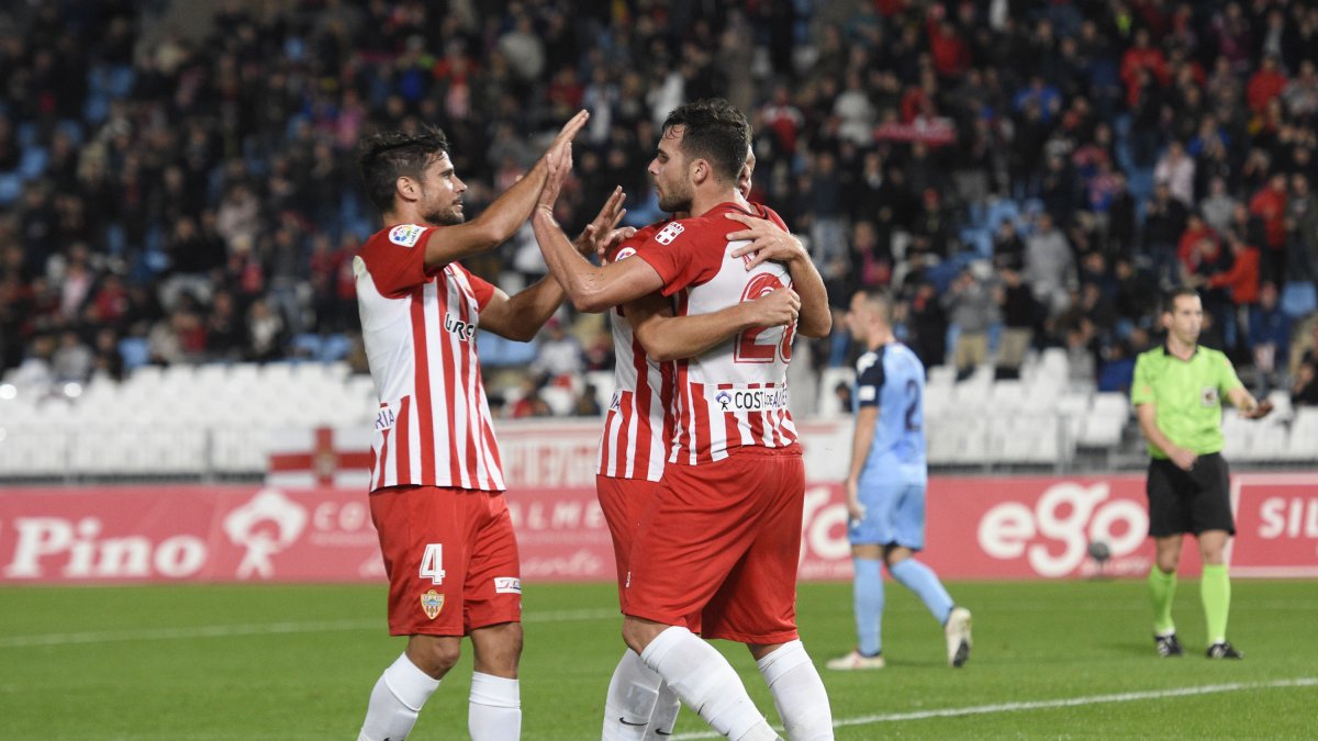Romera y Giménez son dos de los jugadores apercibidos.