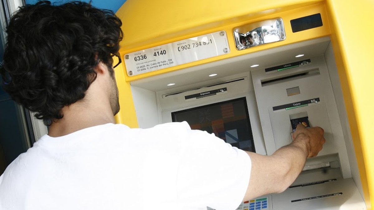 Introducir el PIN al revés no te servirá para nada.