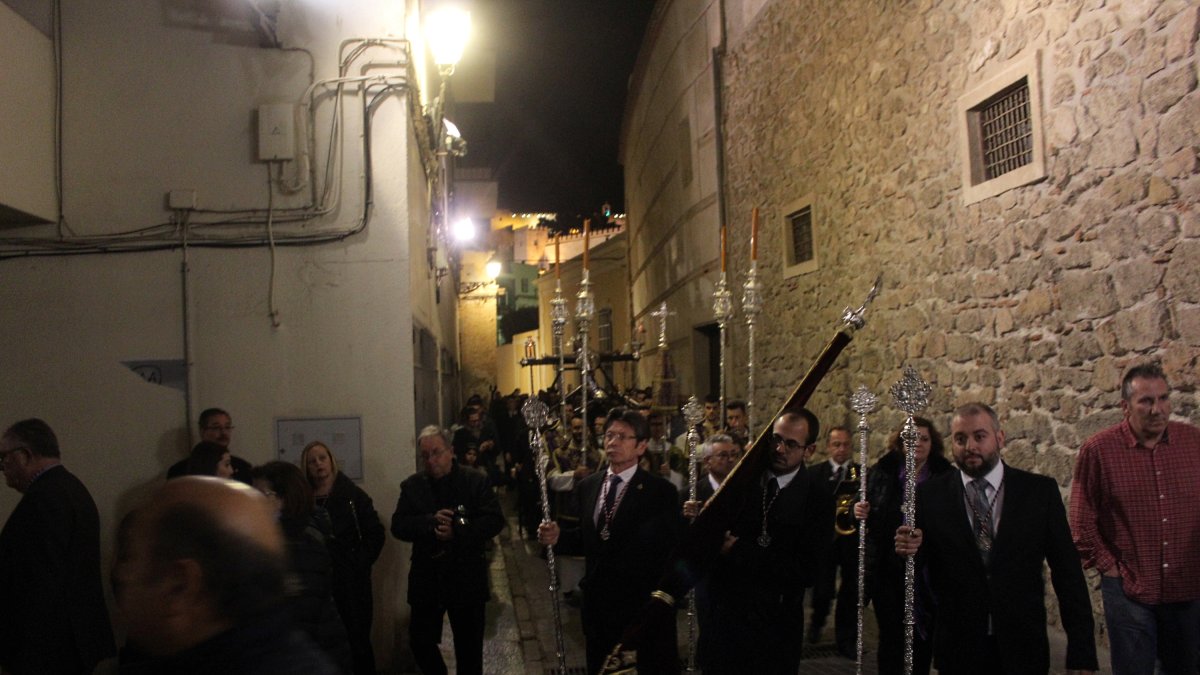 El Vía-Crucis del Prendimiento recorrió calles y plazas del Casco Histórico.
