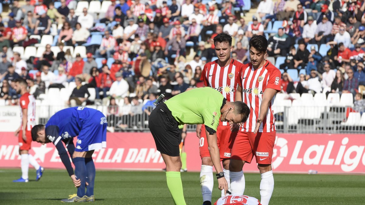 Pulido Santana en el Almería-Córdoba.
