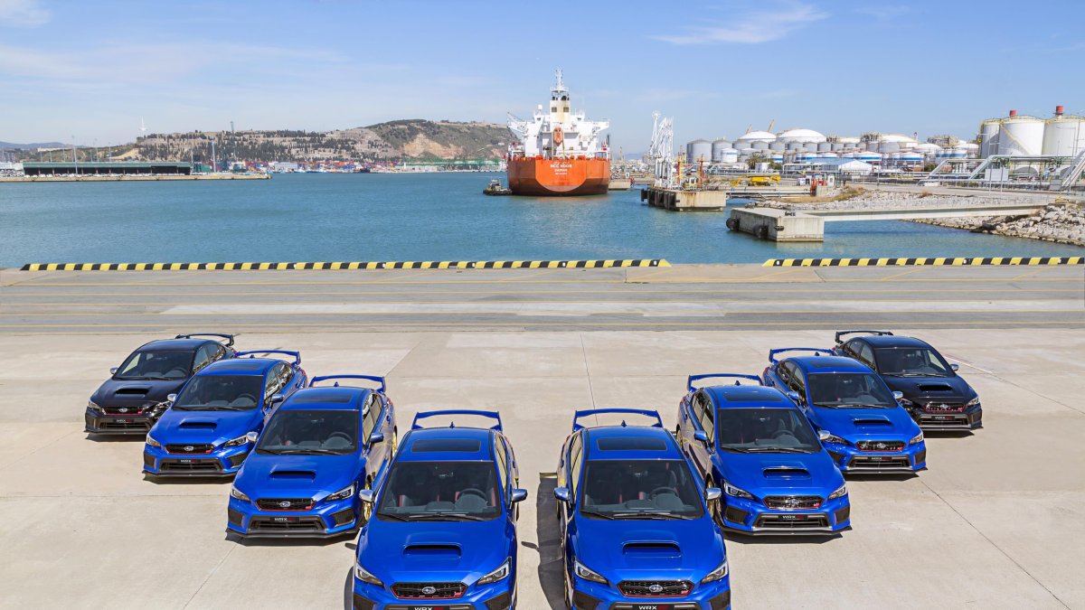 En PlayCar puedes hacer tu reserva