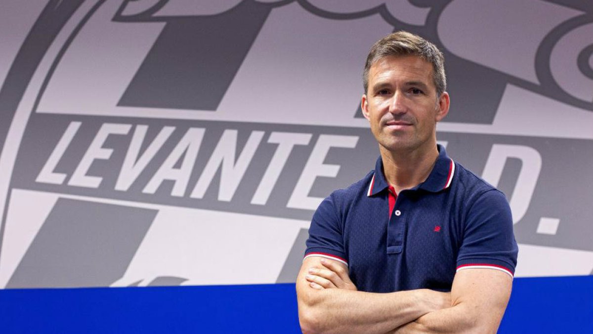Tito tiene en su agenda a las dos perlas del Almería.