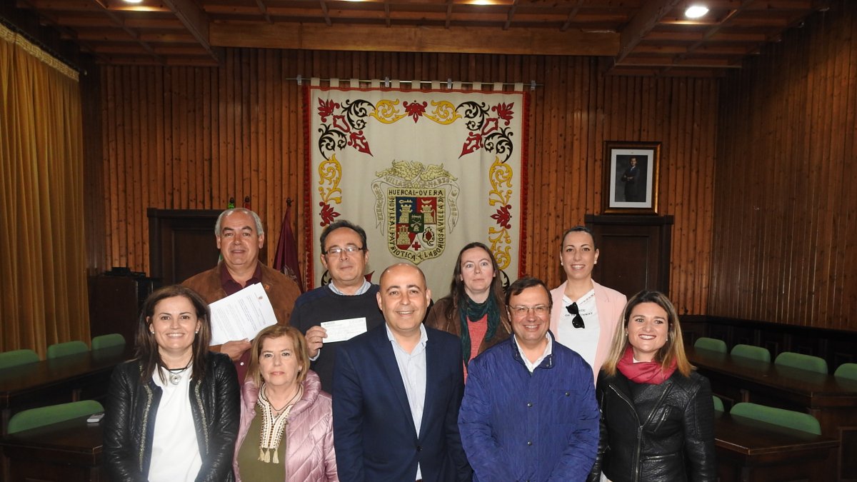 Acto de entrega de las ayudas a las cofradías.
