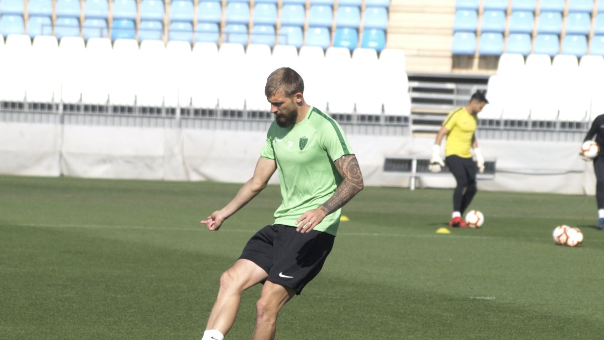 Esteban Saveljich en el entrenamiento de este miércoles.