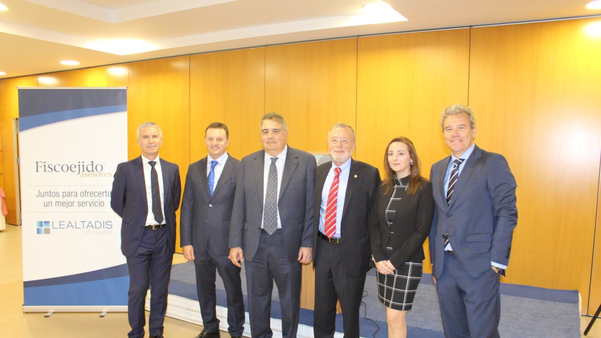 Responsables de Lealtadis y Fiscoejido durante la presentación de su alianza.
