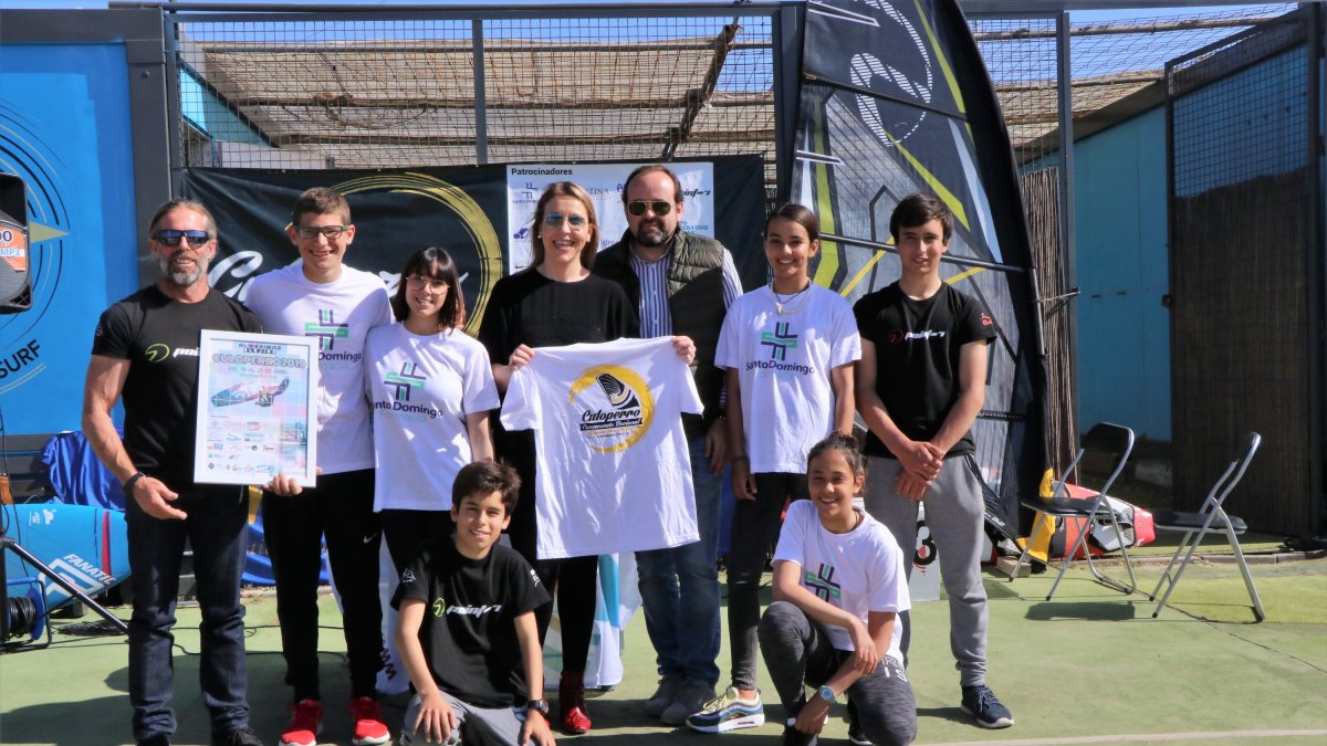 Presentación del evento en la sede del Wind Club Mar Azul de Almerimar.