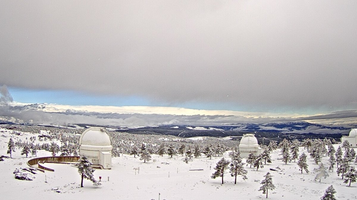 Panorámica de Filabres desde Calar Alto tras la nevada de ayer (Foto: Eduardo Romay).
