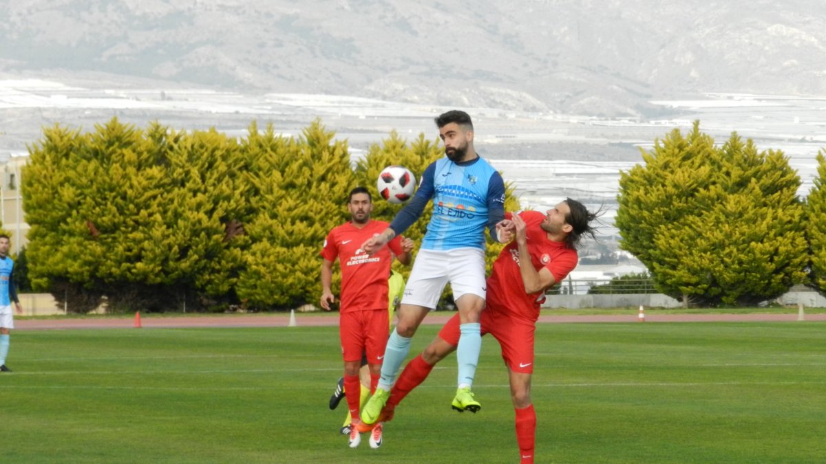 Samu Corral vuelve a estar disponible.