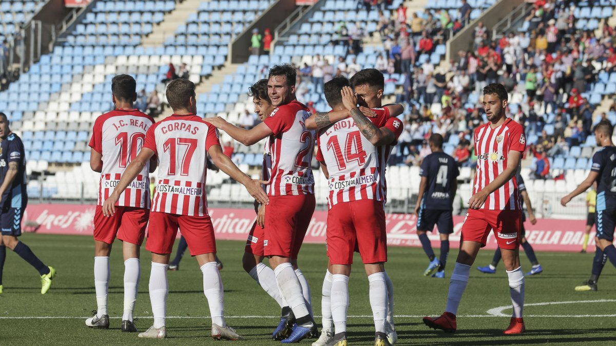 Real, Corpas y Rioja siempre aparecen en la foto.