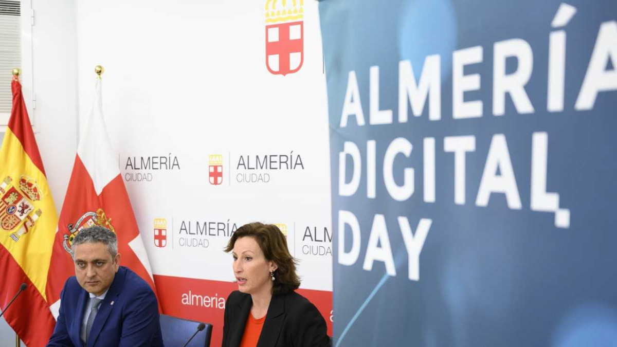 Un momento en la presentación del evento.