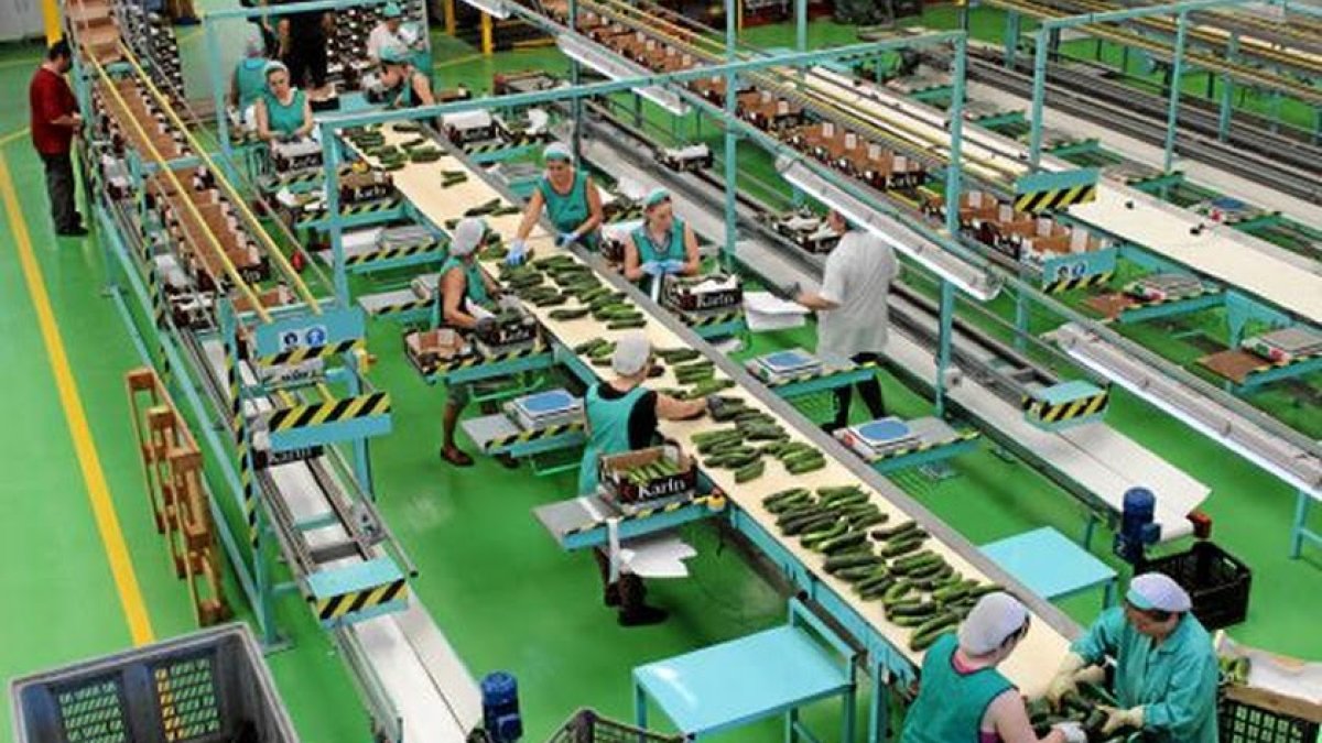 Imagen de archivo de un almacén agrícola.