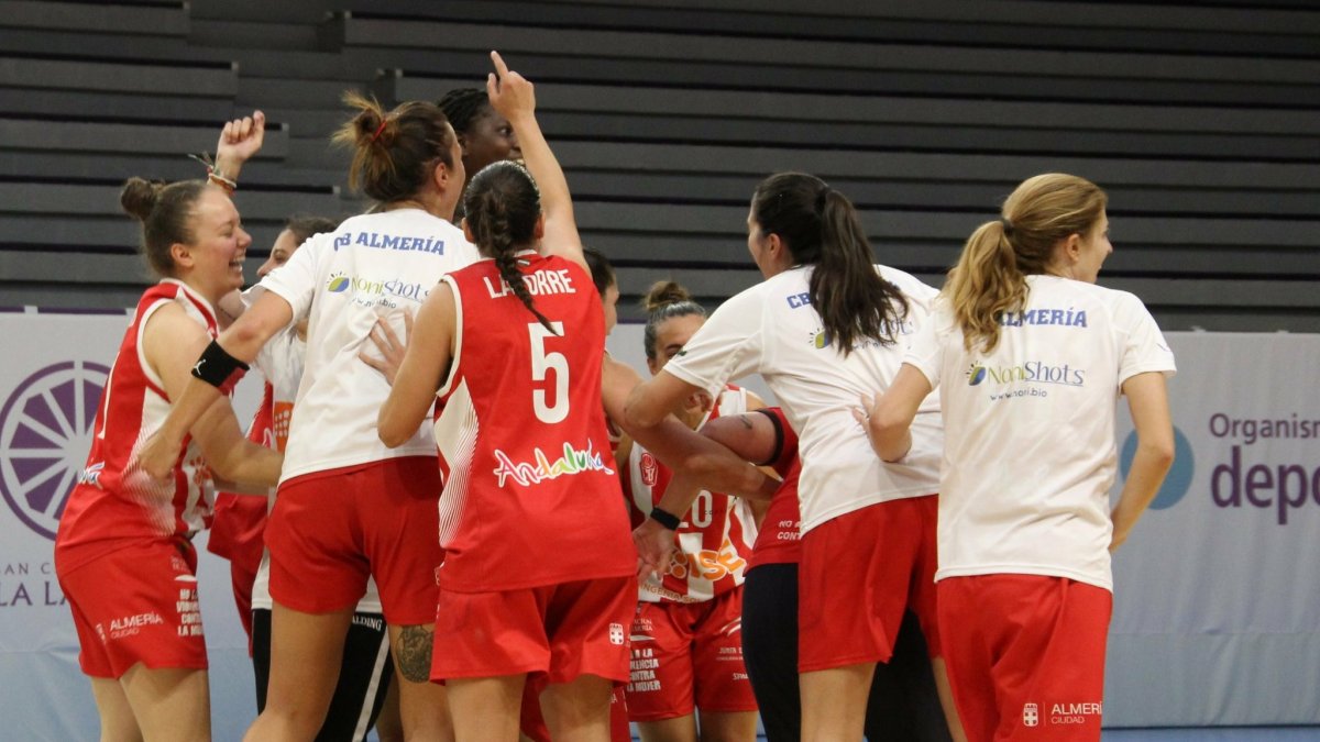 Celebración por todo lo alto del ISE CB Almería.