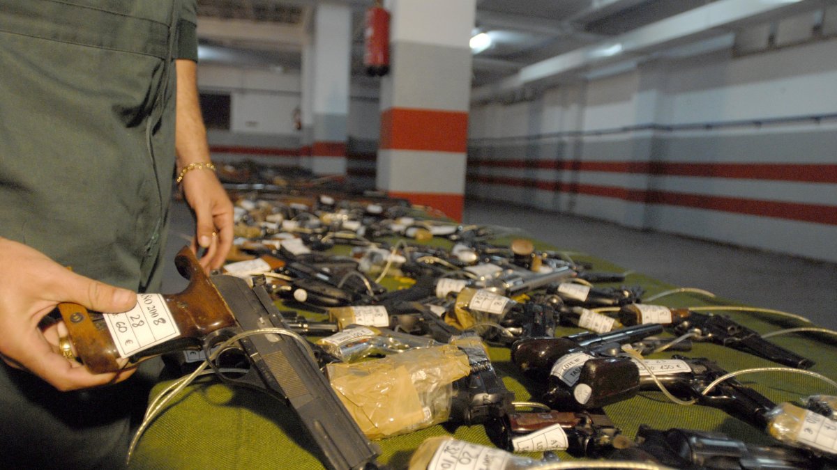 Armas subastadas en la Comandancia de Almería.