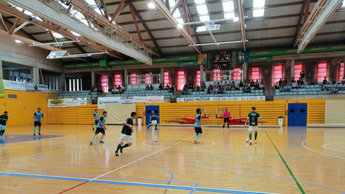 Los seguidores celestes disfrutaron de un gran partido.