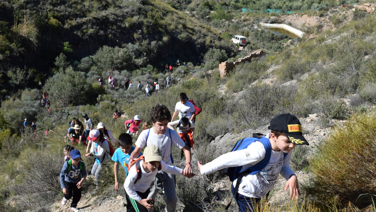 Acueductos de Carcauz y yacimientos argáricos fueron los principales puntos de visita.