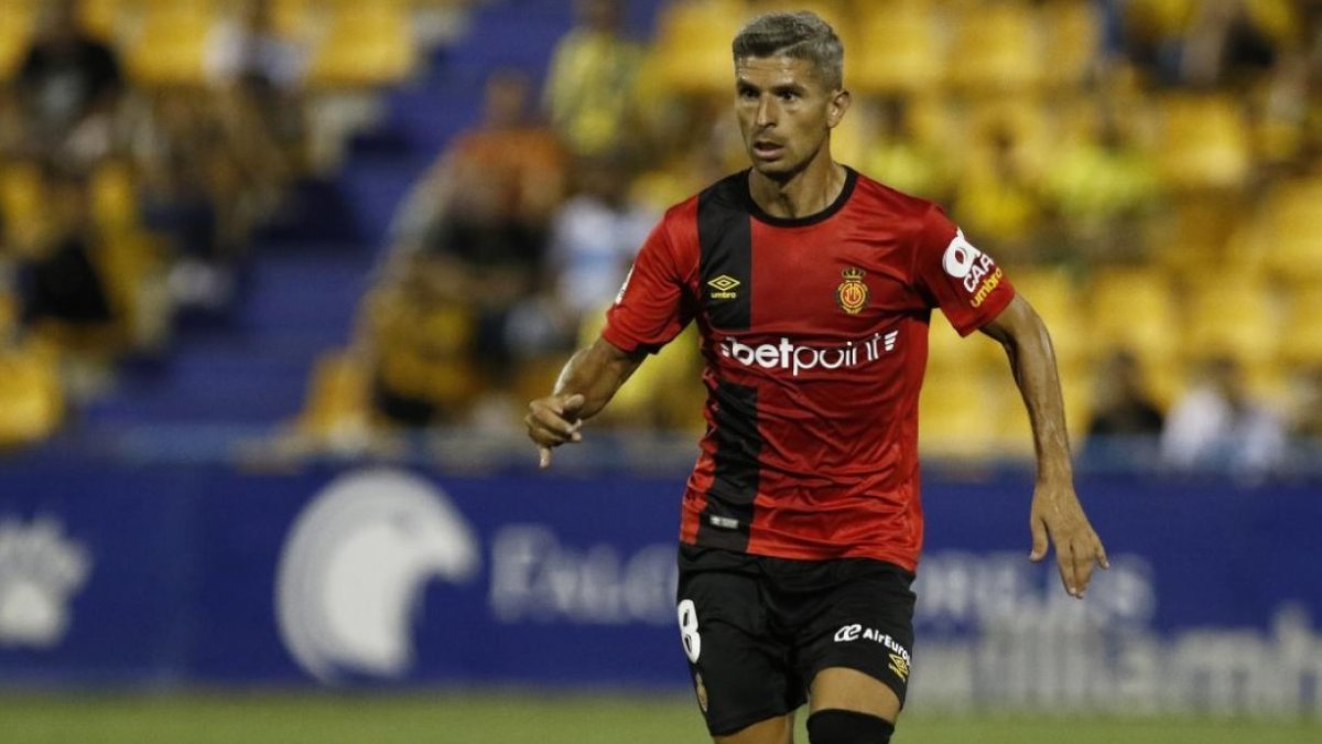 Salva Sevilla en acción.