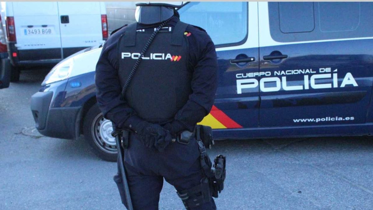 La Policía Nacional lo detuvo a los pocos minutos.