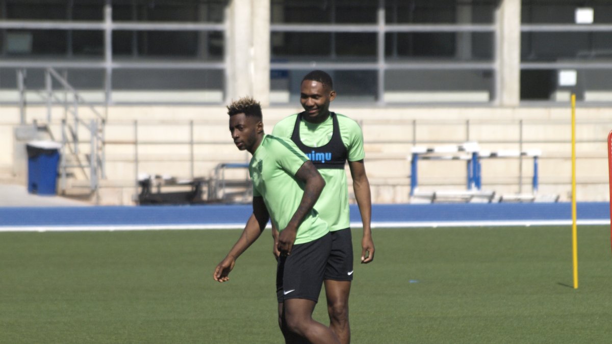 Eteki entrenando con el grupo este miércoles.