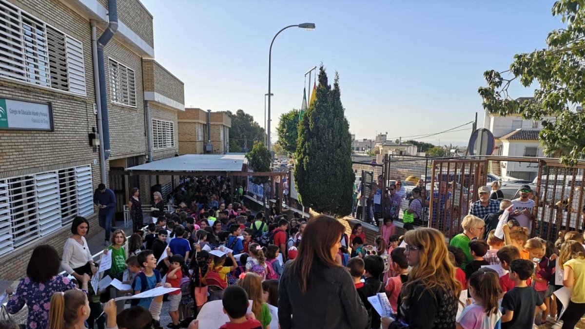 Los niños se han sumado a las reinvindicaciones de sus padres.