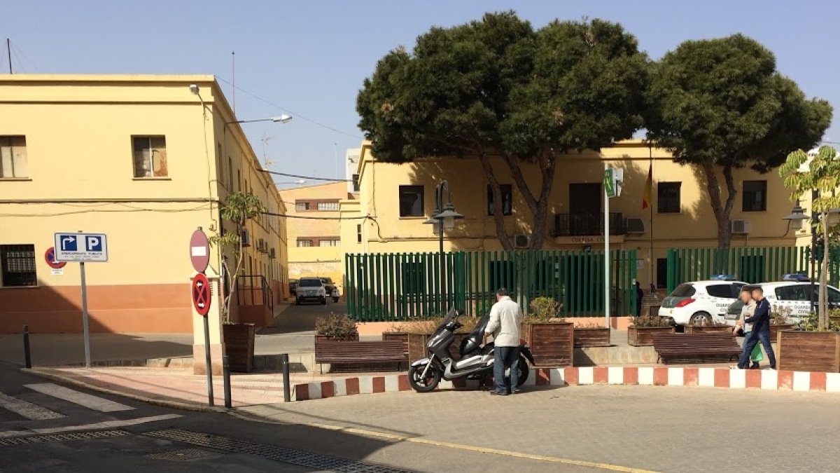 Cuartel de la Guardia Civil de Roquetas de Mar