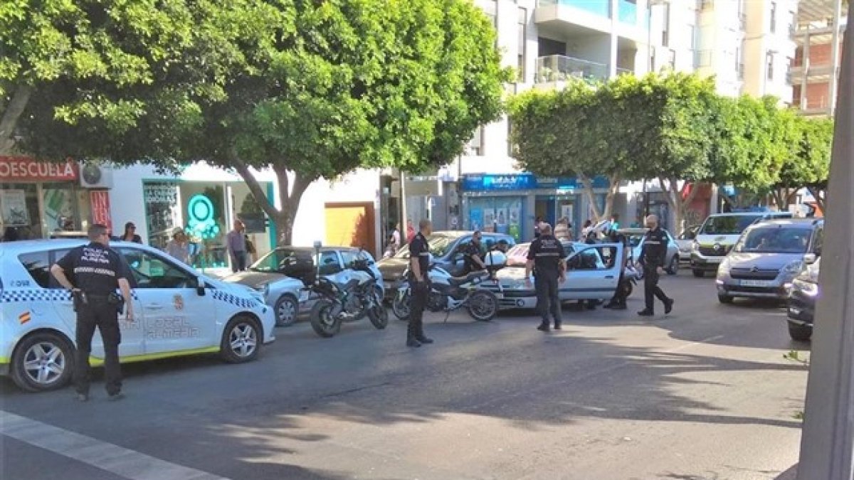 El conductor carecía, además, de permiso de conducir.