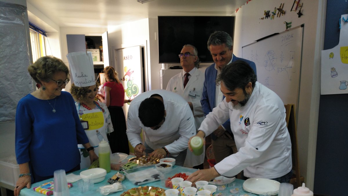 El Chef Toni García preparando un desayuno saludable.