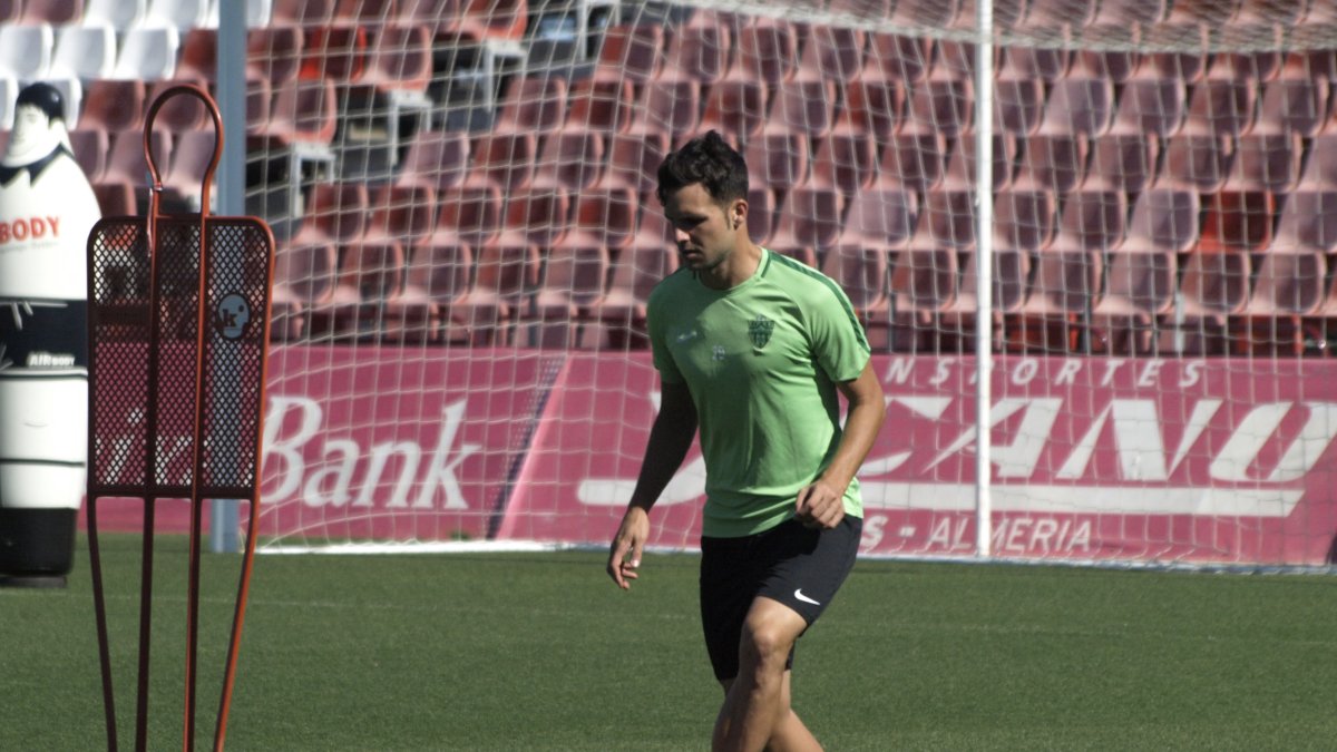 Álvaro Giménez aún no ha terminado su temporada.