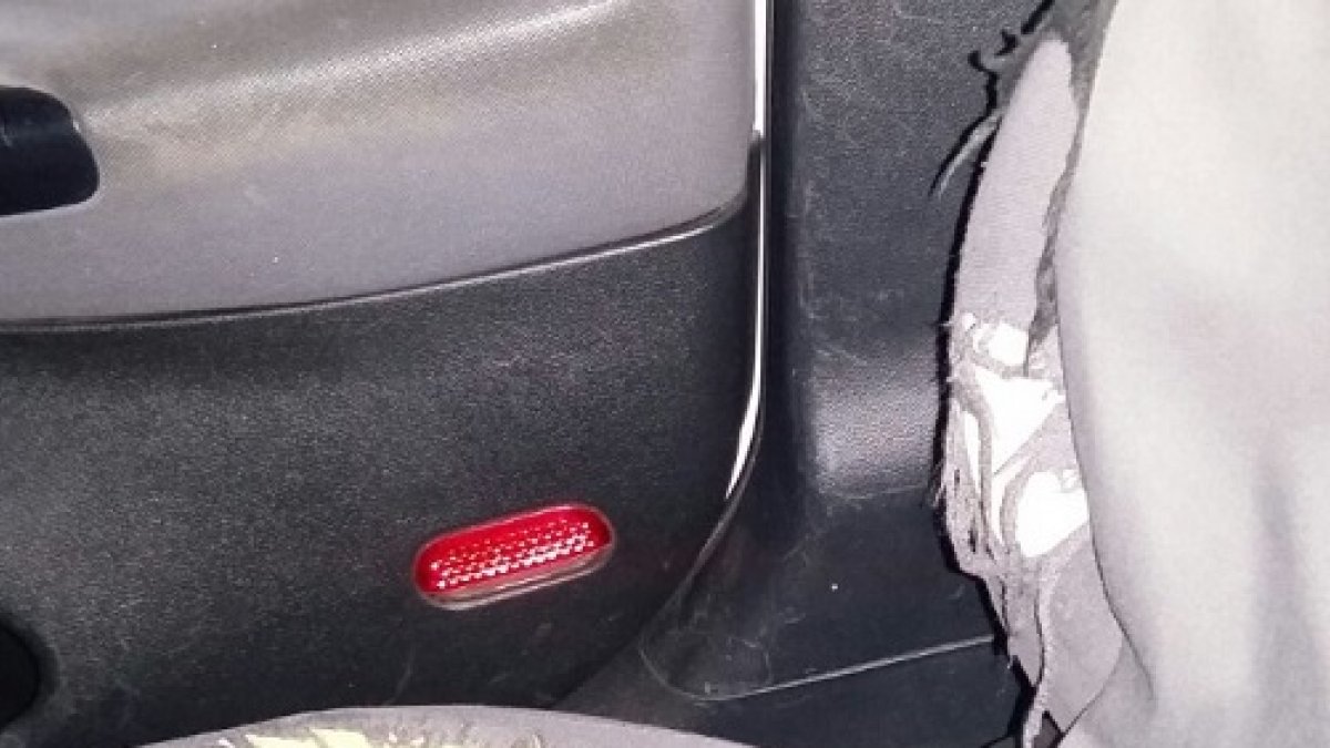 El sindicato envió fotografías con el estado de los coches.