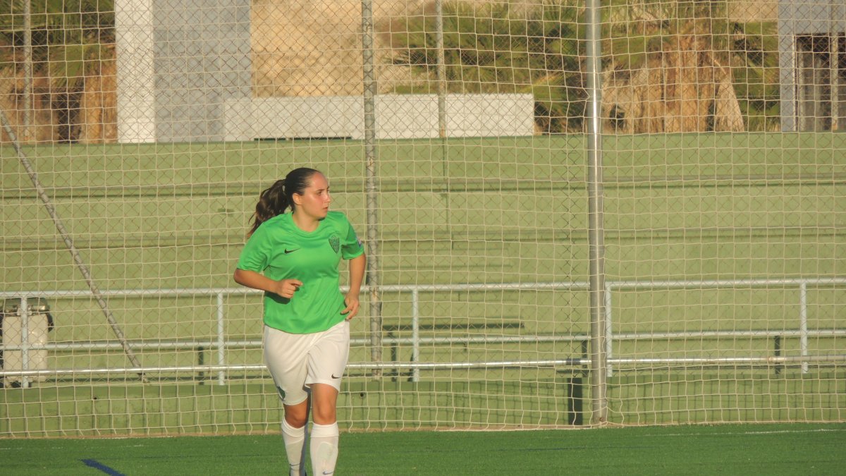 Vanesa Salinas en acción.