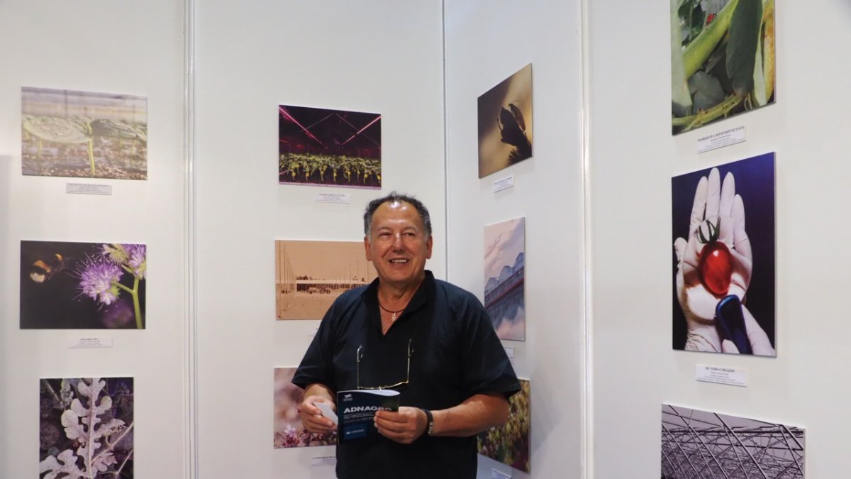 El fotógrafo ha recibido varios premios por sus imágenes de la provincia.