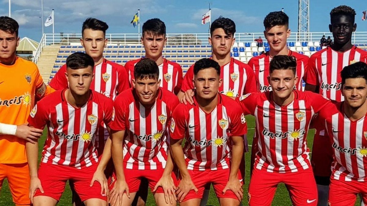 El Almería Juvenil ha cuajado una buena temporada.