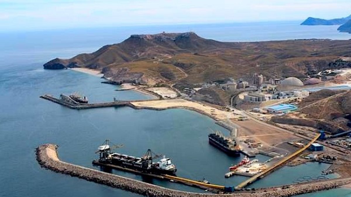 Puerto de Carboneras.