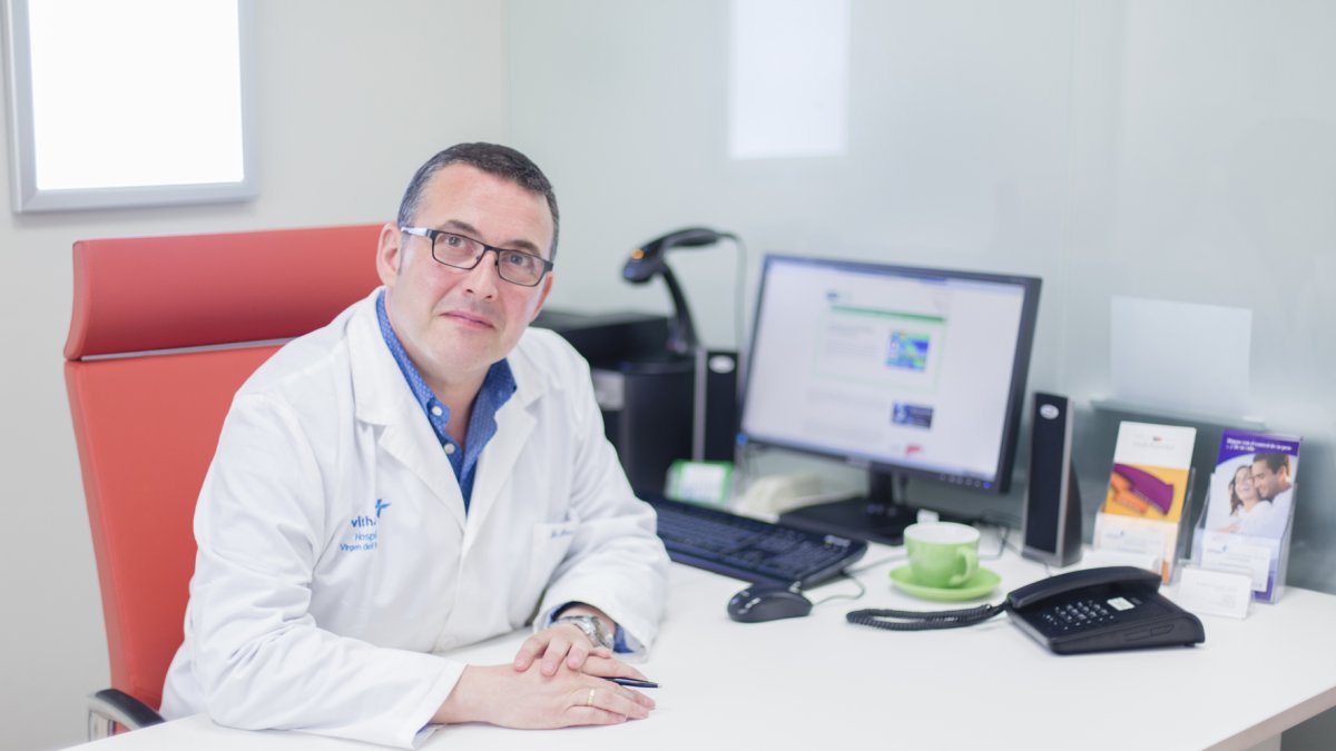 El doctor Bravo Castillo está al frente de Gastrum.