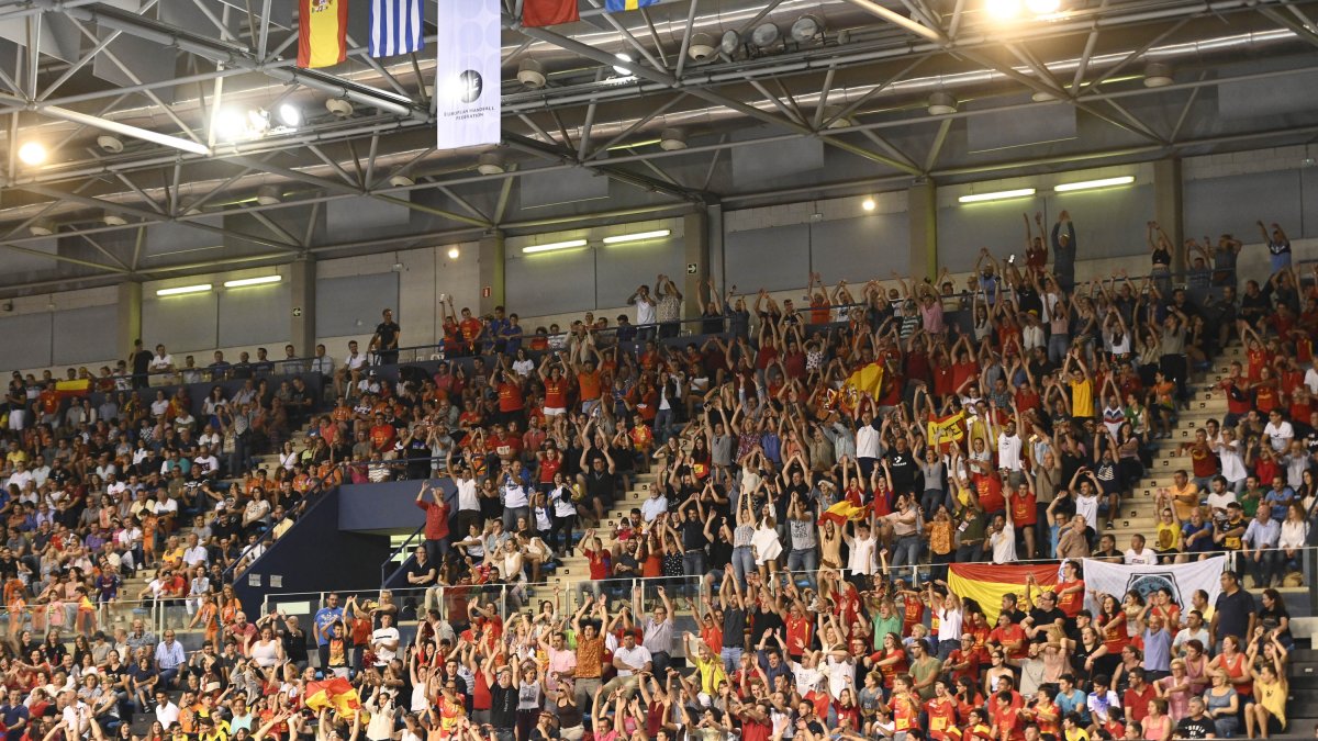 Un Palacio Mediterráneo hasta la bandera.